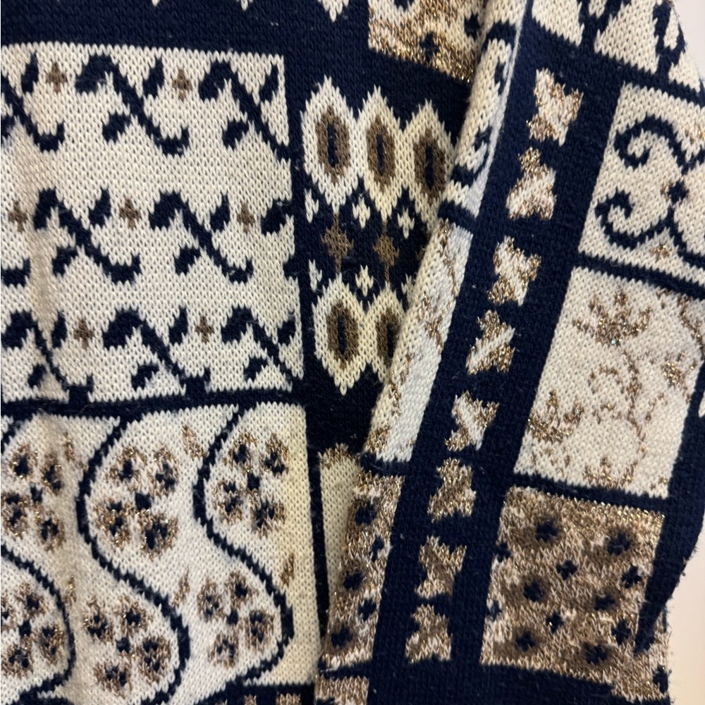 Huntington Ridge Black‎ and Cream Sweater - Picture 7 of 9